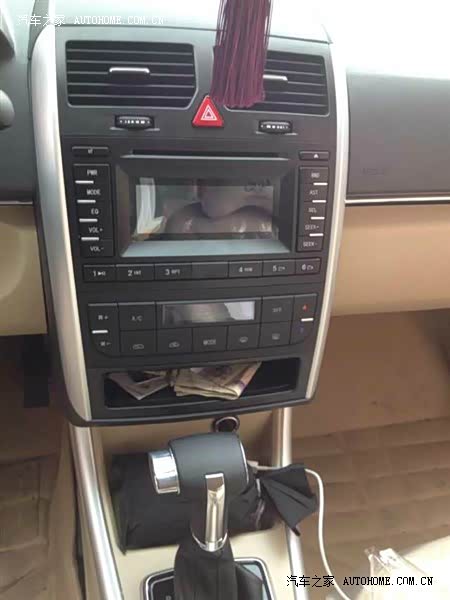 空间十足，外形流畅，动力一般，油耗一般，声音不小