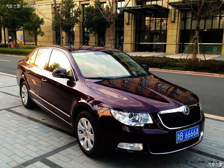 商务大气优雅从容德系好车