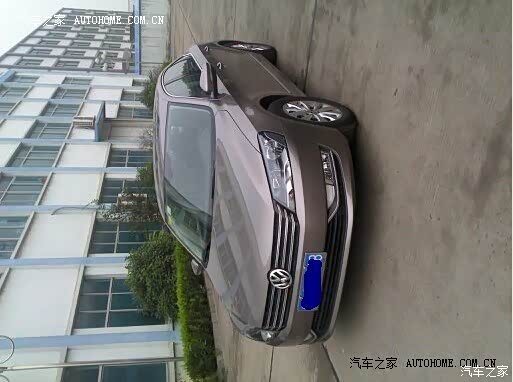 油耗低 动力较弱但能接受 后排空间大 上海大众品质大不如从前 