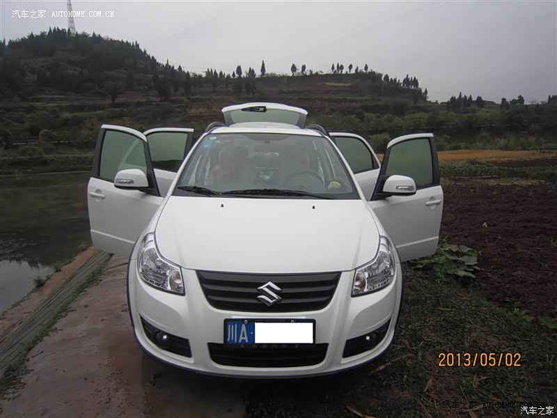 操控好，视野好，油耗满意，空间稍小，性价比不错!