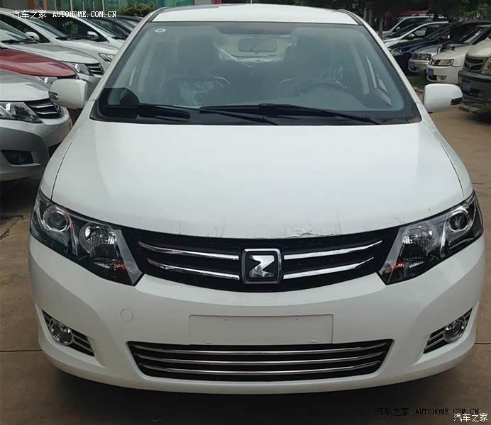 外观大气时尚，内饰精致，空间宽敞油耗合理的5星轿车