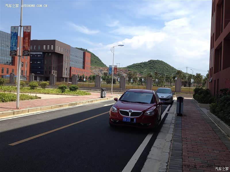 女生用车外观好像都是排第一位，实用性强