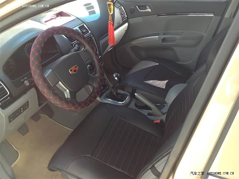 感觉不错，新手开着很习惯