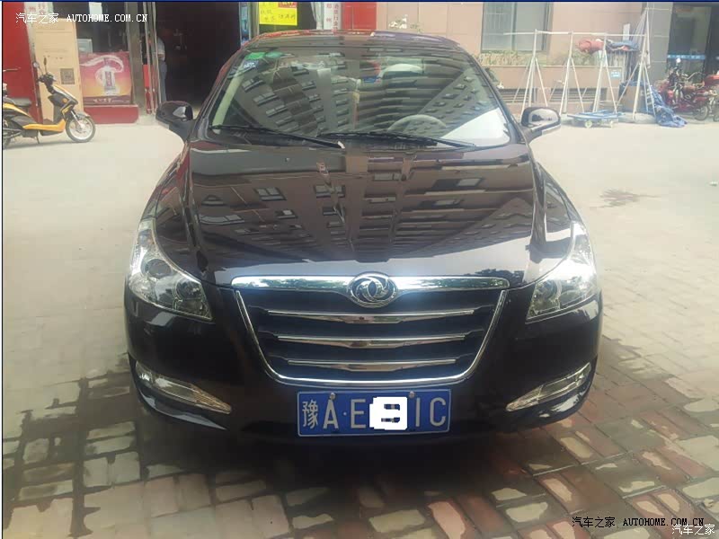 总体来说性能不错，动力表现良好，但是做工有待提高，异响较多