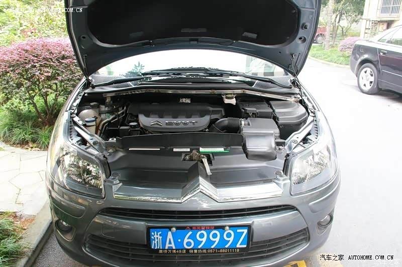 驾驶操控性很好，外观也很喜欢，性价也比较高。