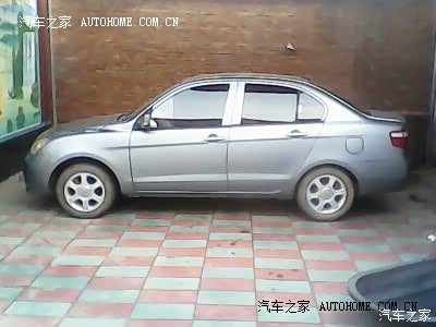 我的感受就是油耗低，提速比同级别车要快，对得起这个价格