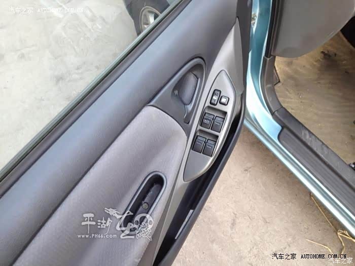 外观前卫，丰田品质有保证。平时上下班够用，整体满意！