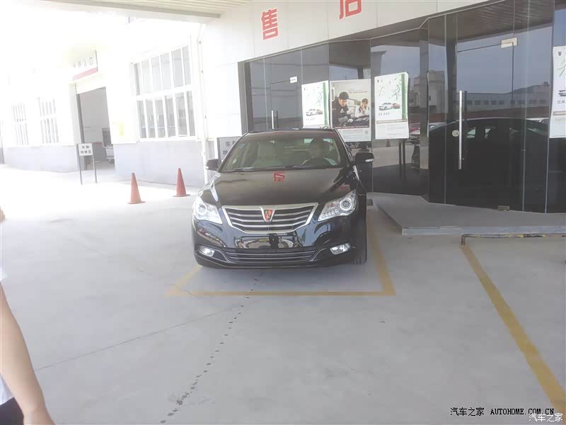 作为一款家用中级车使用感受来说性价比超高！