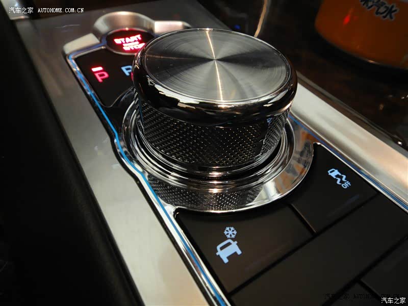 虽然很多不爽，但还是很爱