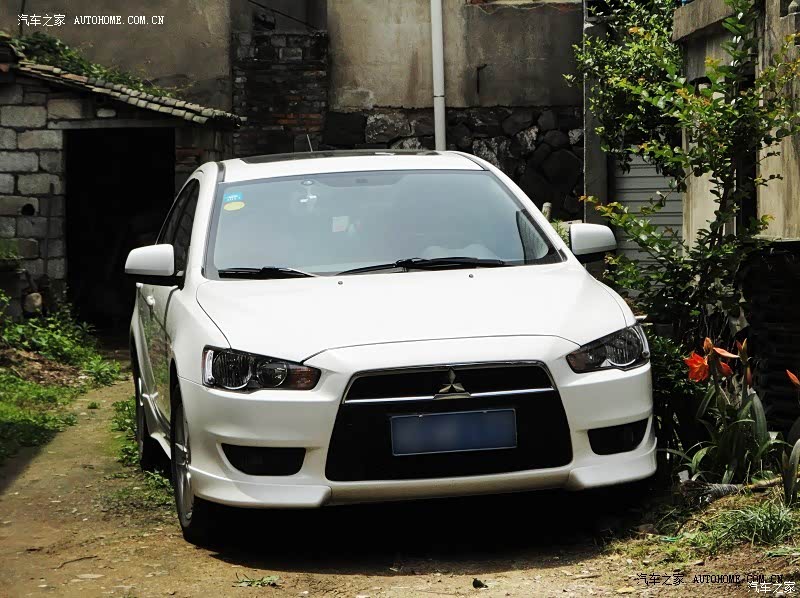 外形犀利，操控精准，动力可以，不足之处是做工和隔音有提高。