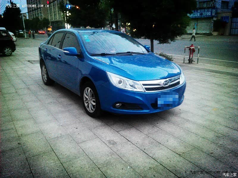 锐锐以她无与伦比的性价比无可挑剔的价格、动力战胜了我