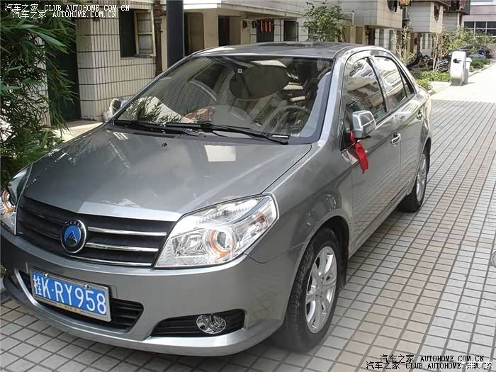 了解金刚的性能后，操控轻松而精准，合适度一般，性价比不错。