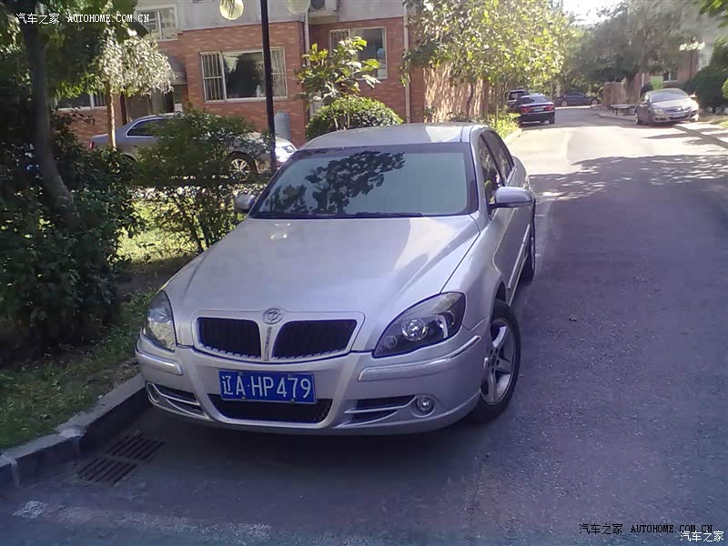 宽敞的空间，坚实的底盘，大气的外观。骏捷让我倾心。