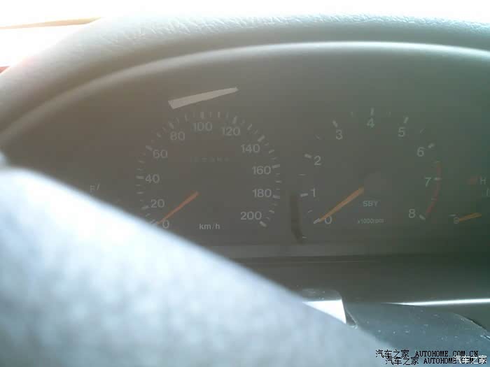 朴素的车，朴实的车。虽是小羊，却如黄牛。