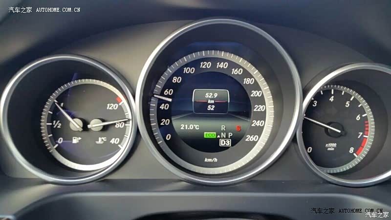 人生中第一辆奔驰，虽然算不上完美，但选择了就不后悔