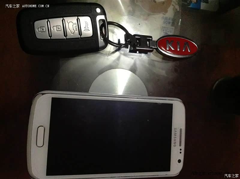 外型大气，商务运动都能满足要求，是一款值得拥有的车。