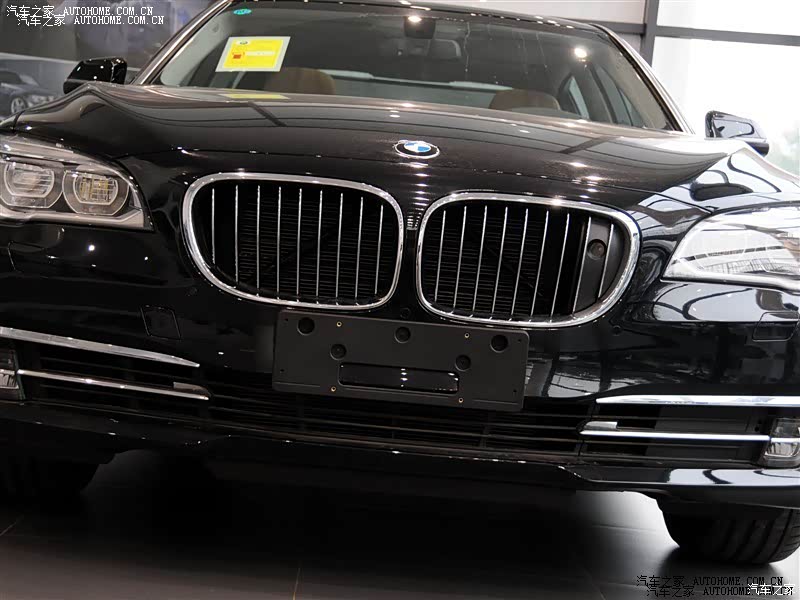 此车非常适合用于商务,在闲于时间可以玩速度上的体验是非常不错