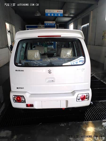 动力比较充足，空间大。油耗低。上下班代步足够了。