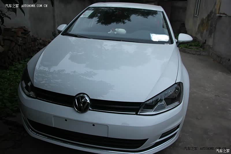 性价比一般，内饰做工很好，操控很棒，动力够用，总体很好。