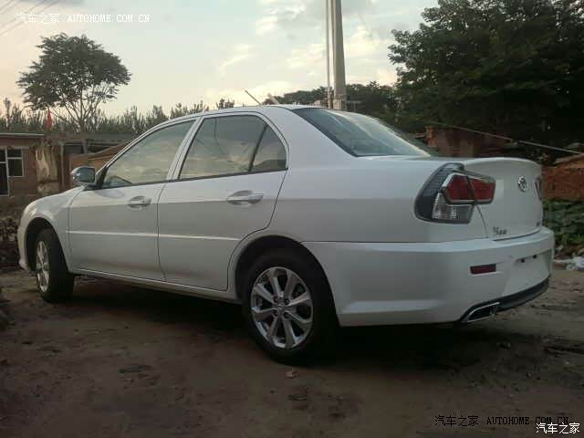 还是很不错的，买的时候看中了外形，没考虑其他车，直接4S提车。