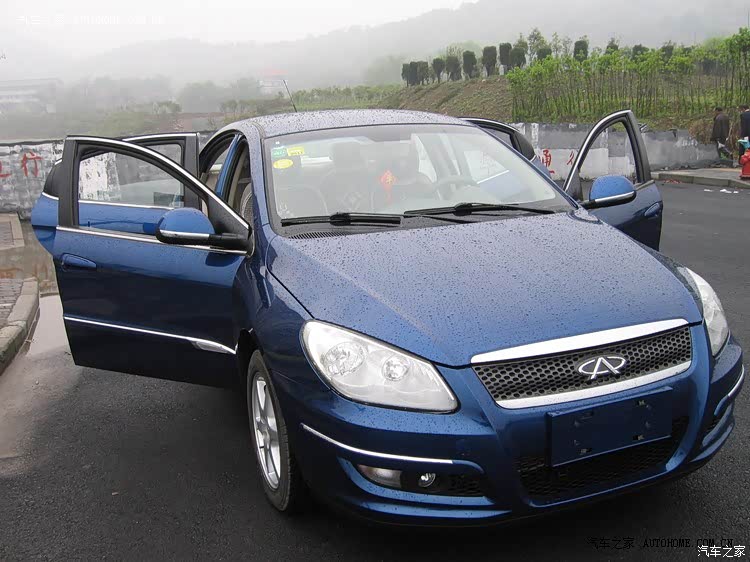 奇瑞A3用料厚道，安全性好，操控好。但做工欠缺，工艺不精。