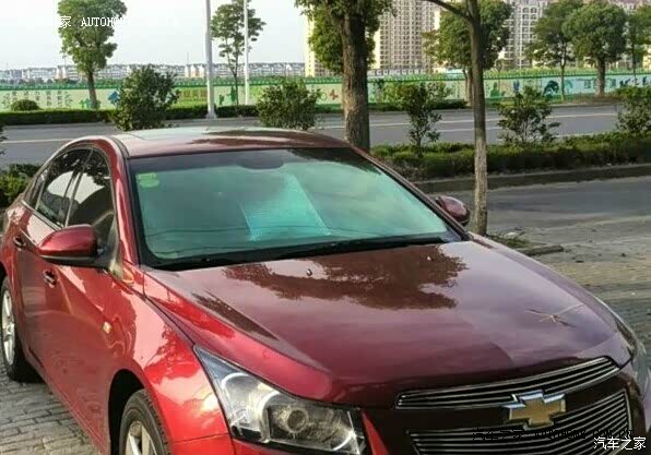 外形不错，开起来很稳重，内饰时尚，就是油耗和发动机噪音太厉害