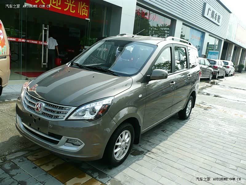 外观漂亮，空间大，性价比高，一句话，谁用谁知道，多说无益。