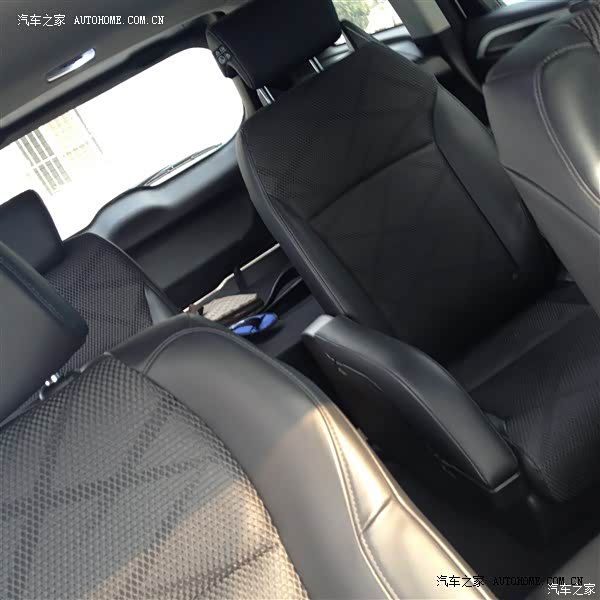 空间大，油耗低，外形酷