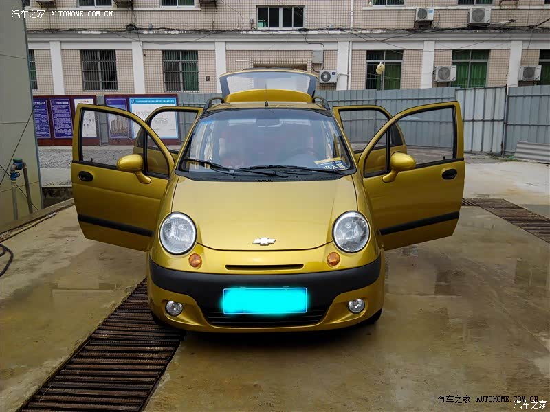 性价比高，质量不错，购车到现在没把我落在路上过，外观漂亮。