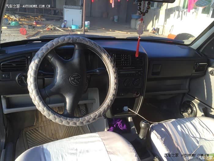 当初购买捷达的原因很简单： 省油  价格合理。能接受。