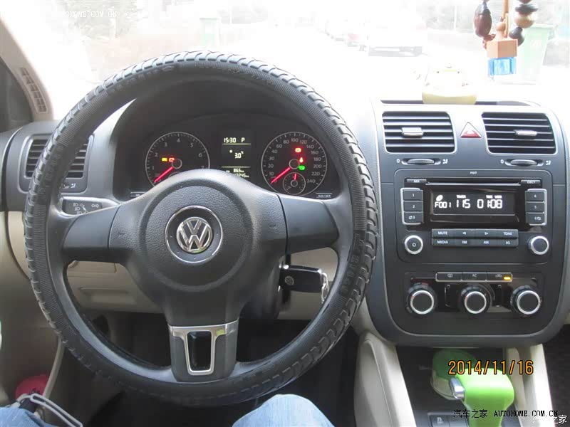 2011款速腾（1.6自动舒适）