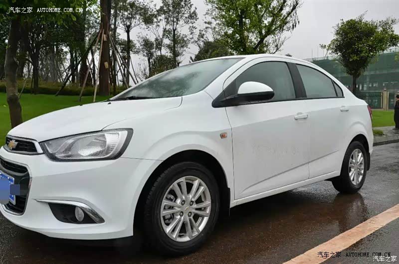 什么钱什么车，除了动力稍弱外都还不错