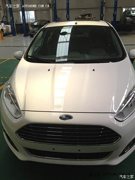 空调和发动机声音超级大无法忍受；变速箱换离合器后仍有顿挫异响