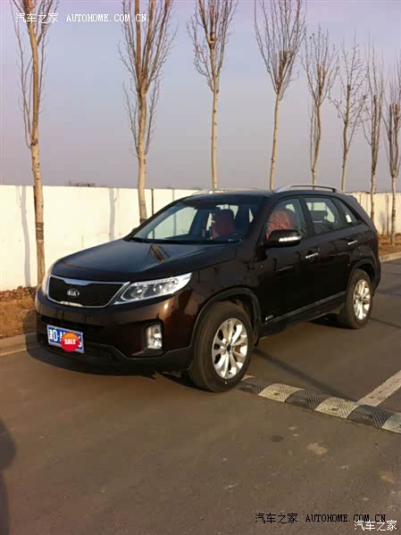 外观很漂亮尤其喜欢尾灯，空间大，但舒适性一般，减震较硬