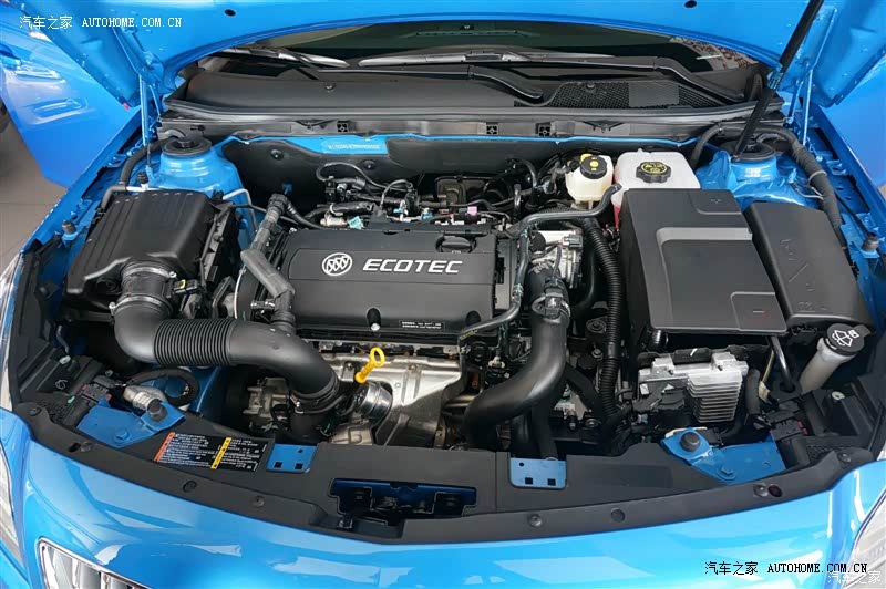 人生的第一辆车，意外的邂逅，意外的在一起。