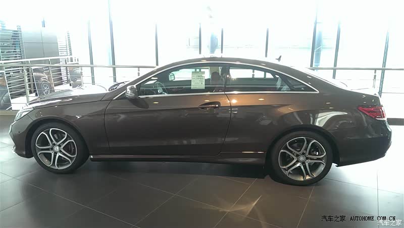 空间足够、过弯稳、隔音还行、油耗可以、舒适度达到应有水平。