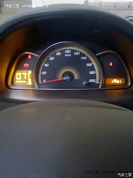 价格合理，空间够大，质量非常好