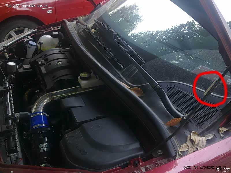 外观不大空间大，高转速动力输出尚可，底盘调校优秀。