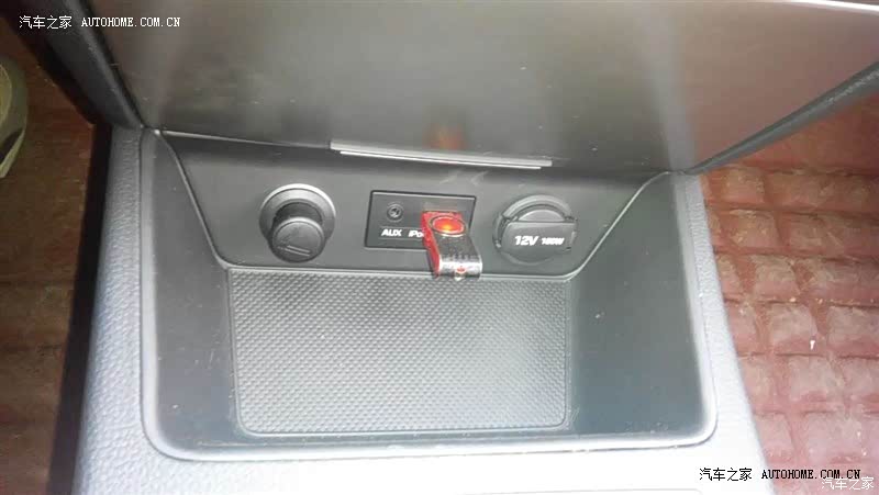 外形漂亮，空间大、舒适，油耗有点偏高但可以接受。