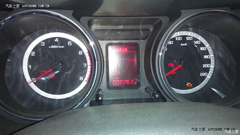 家用小车，动力够用，省油空间大，，后悬架稍硬