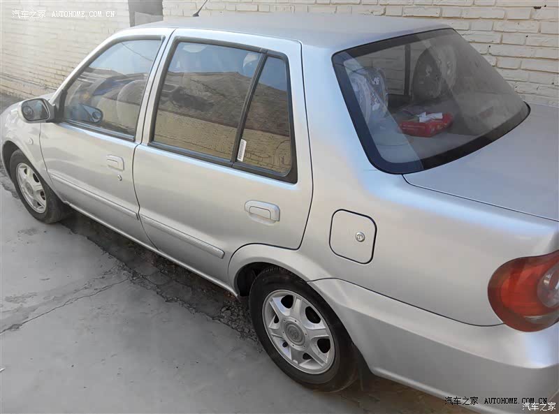 只要是实惠便宜省油，还可以出去玩一玩！普通家庭很合适！