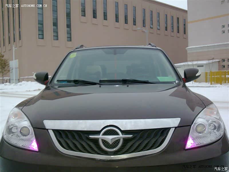 操控很好，隔音稍差。