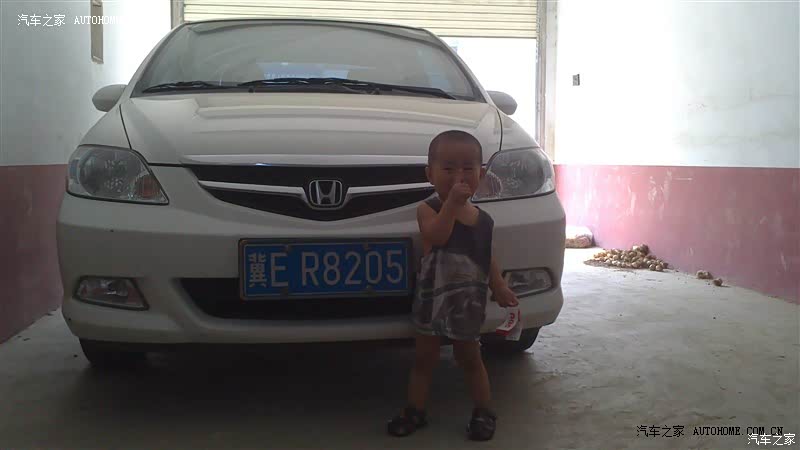 好开省油，空间够用，动力一般，制动一般，舒适性不错。