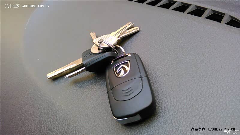 操控简单，性价比高，外观大气