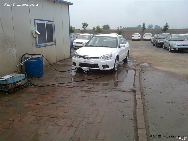 经济实惠，配置全，家庭代步车！做为我人生的第一辆车值了！