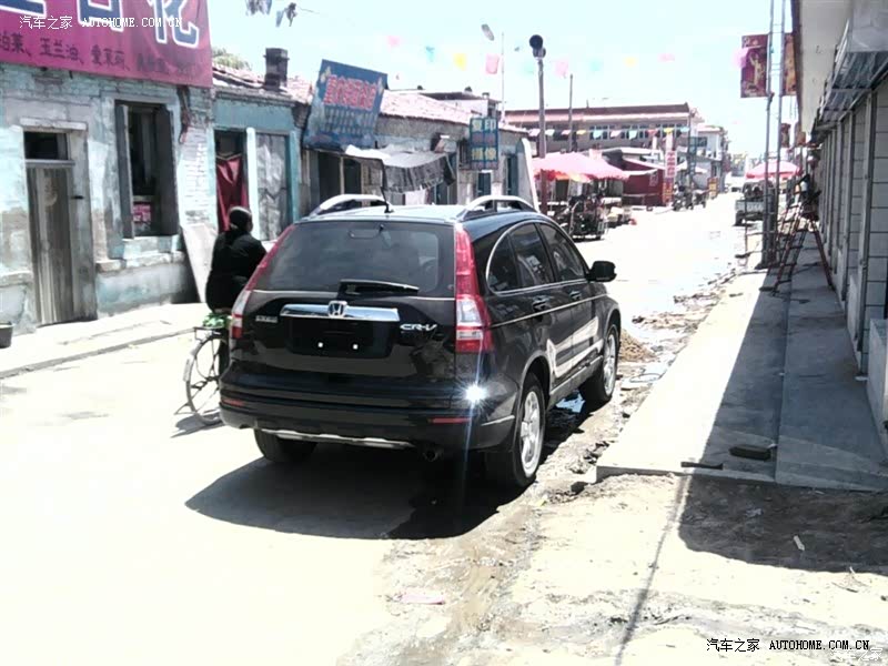 驾乘舒适 操控良好 