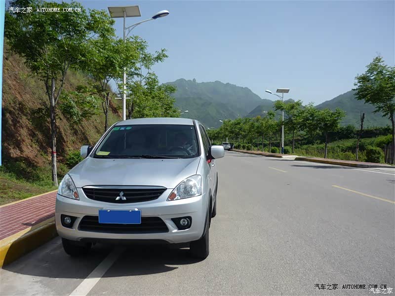 不愧是多用途车