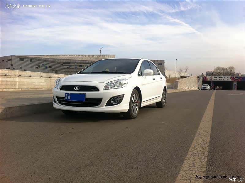 整体还不错，低扭没劲，坡道起步不好控制