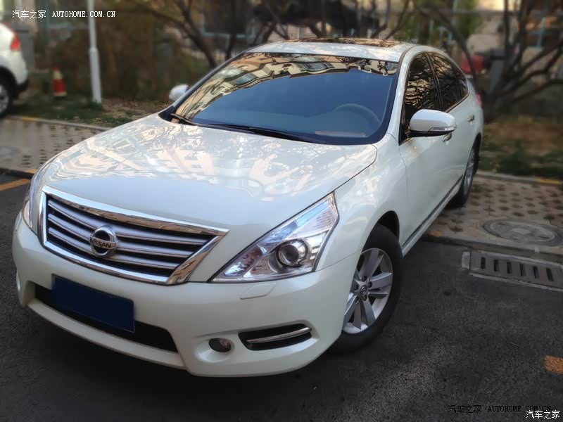 天籁 2011款 公爵 2.5L  白色才是真天籁 