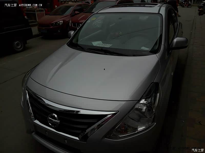 油耗比较低 空间还是比较大